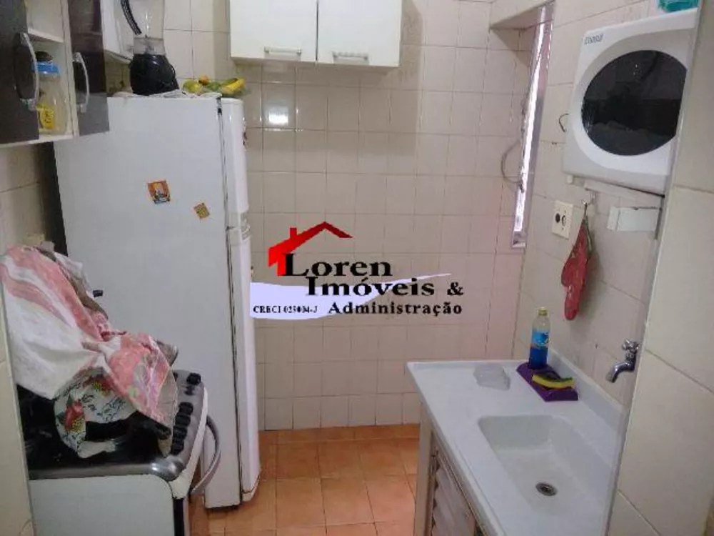 Apartamento à venda com 2 quartos, 66m² - Foto 3