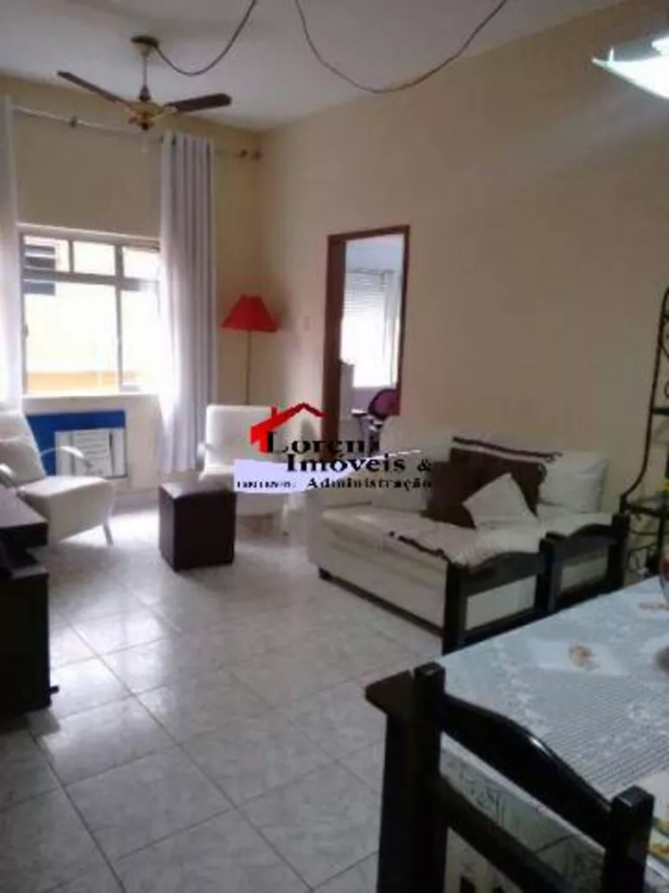 Apartamento à venda com 2 quartos, 66m² - Foto 1