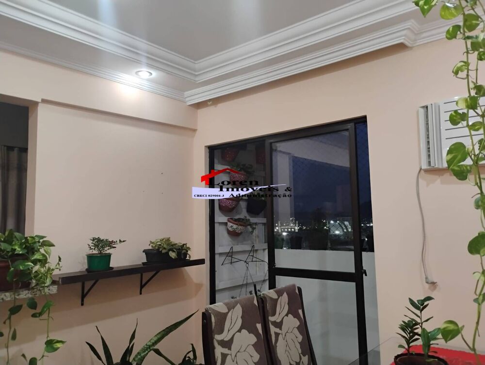 Apartamento à venda com 2 quartos, 65m² - Foto 4