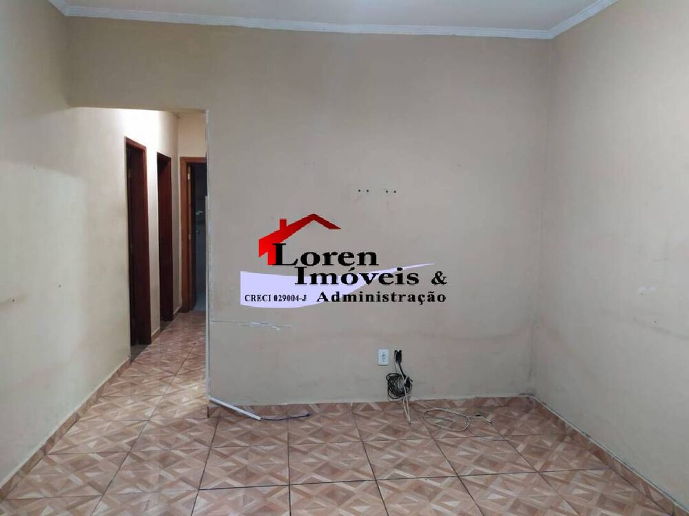Casa à venda com 2 quartos, 99m² - Foto 1