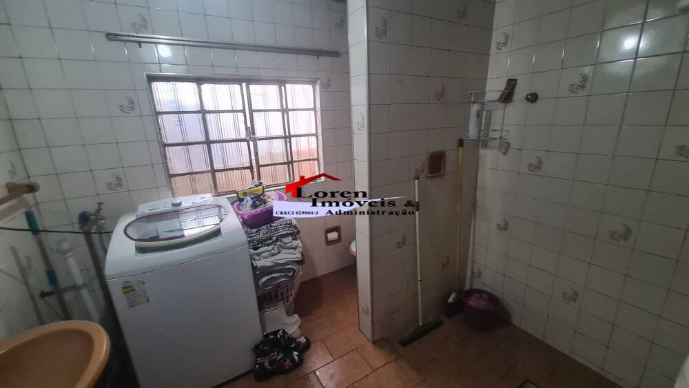 Casa à venda com 2 quartos, 100m² - Foto 4