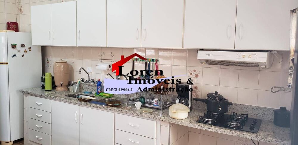 Casa à venda com 3 quartos, 280m² - Foto 8