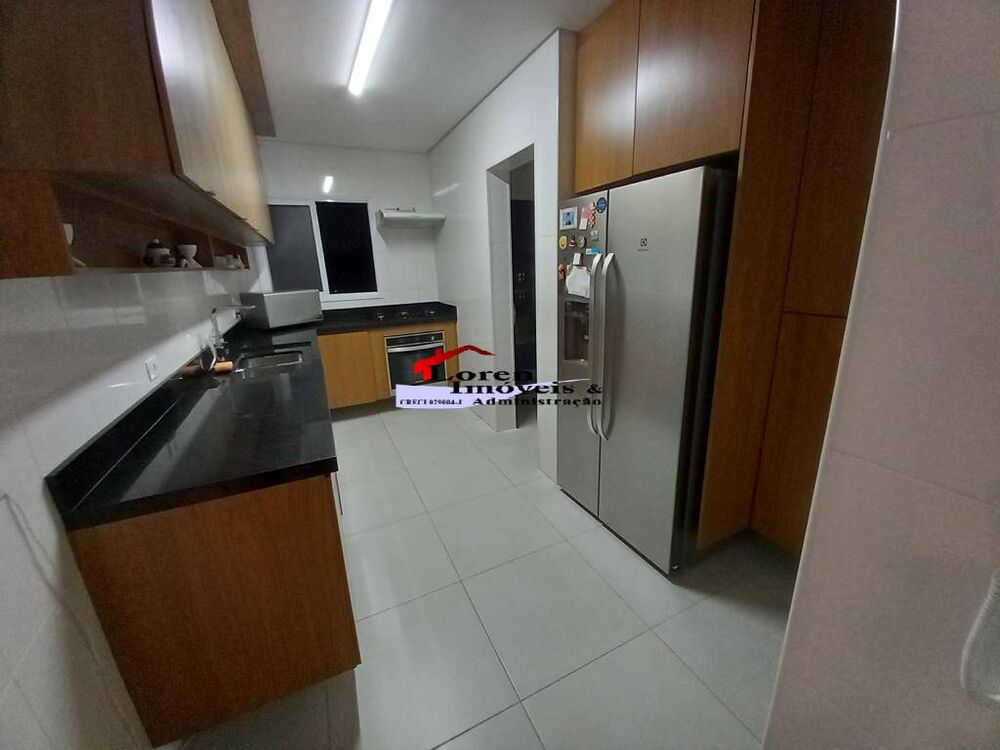 Apartamento à venda com 3 quartos, 80m² - Foto 4