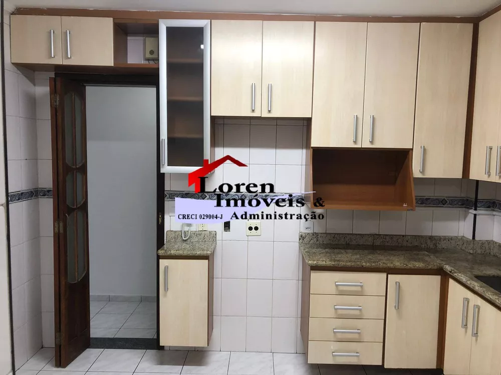 Apartamento à venda com 2 quartos, 75m² - Foto 3