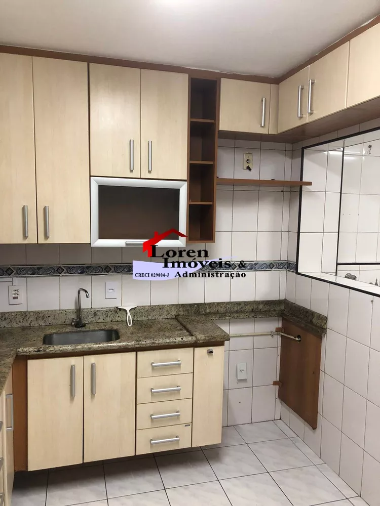 Apartamento à venda com 2 quartos, 75m² - Foto 4