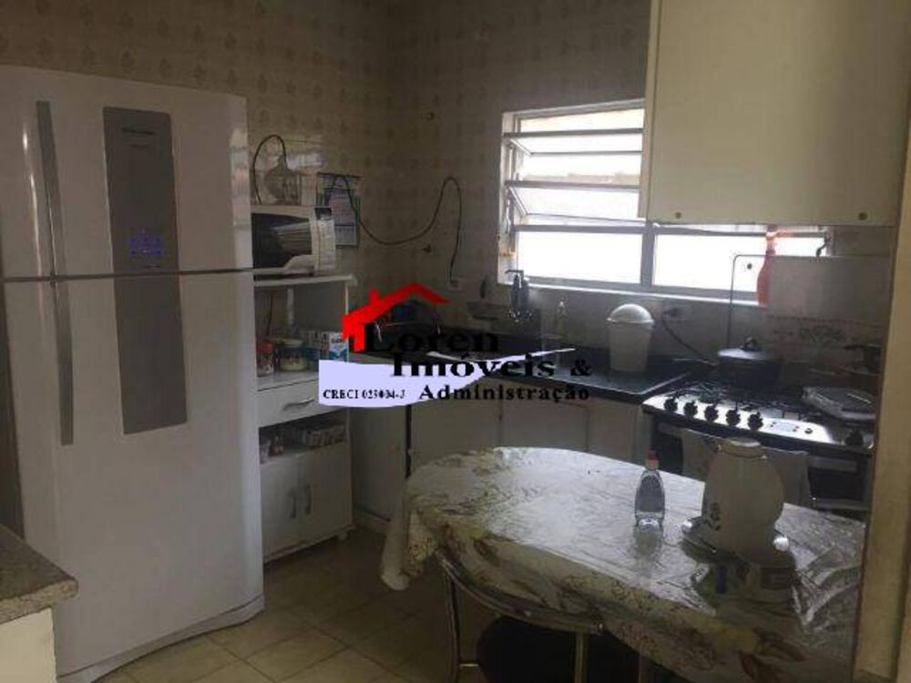 Casa à venda com 2 quartos, 200m² - Foto 1