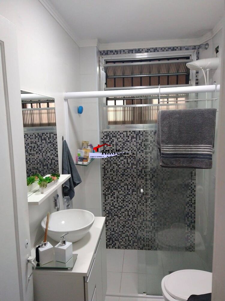 Apartamento à venda com 2 quartos, 62m² - Foto 5