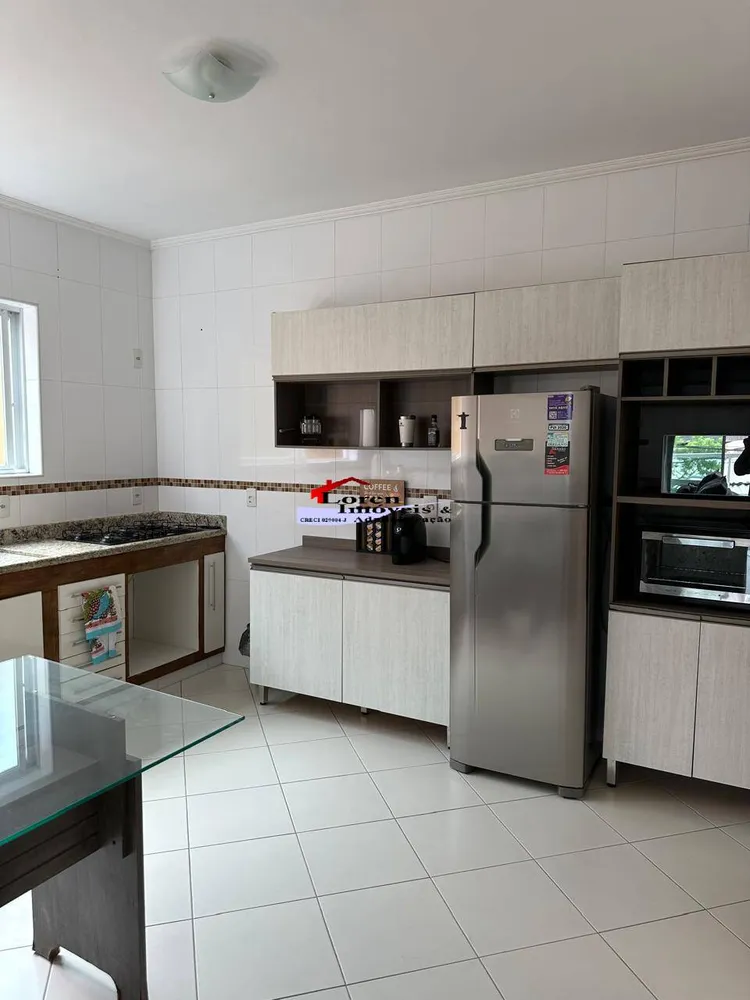 Sobrado, 3 quartos, 160 m² - Foto 1