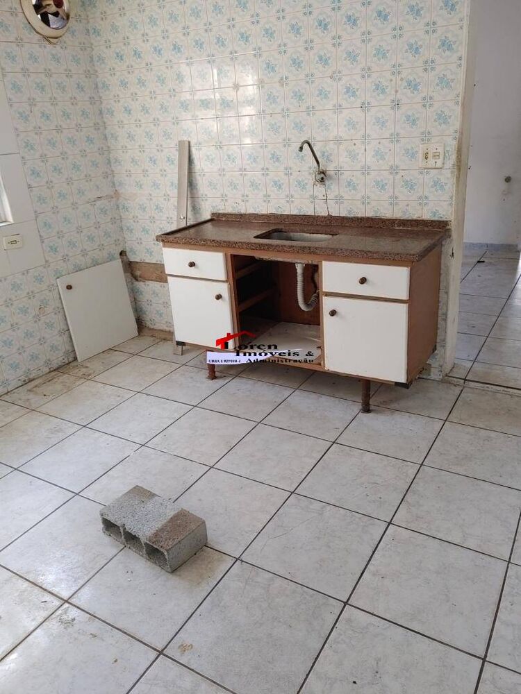 Casa, 2 quartos, 140 m² - Foto 1