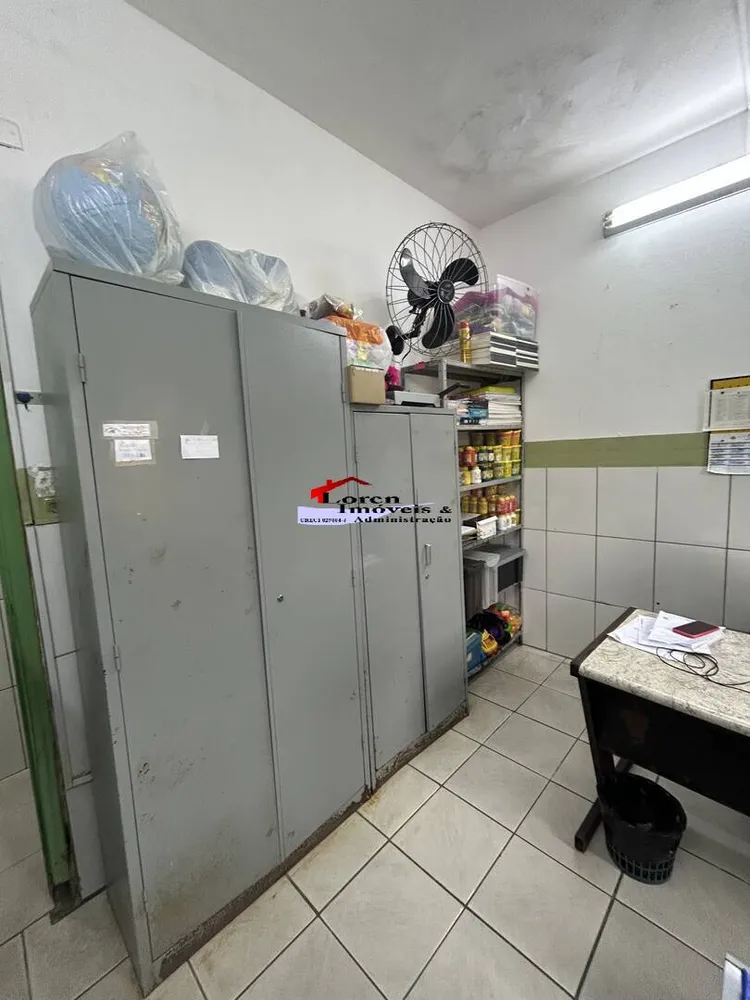 Casa, 3 quartos, 200 m² - Foto 2