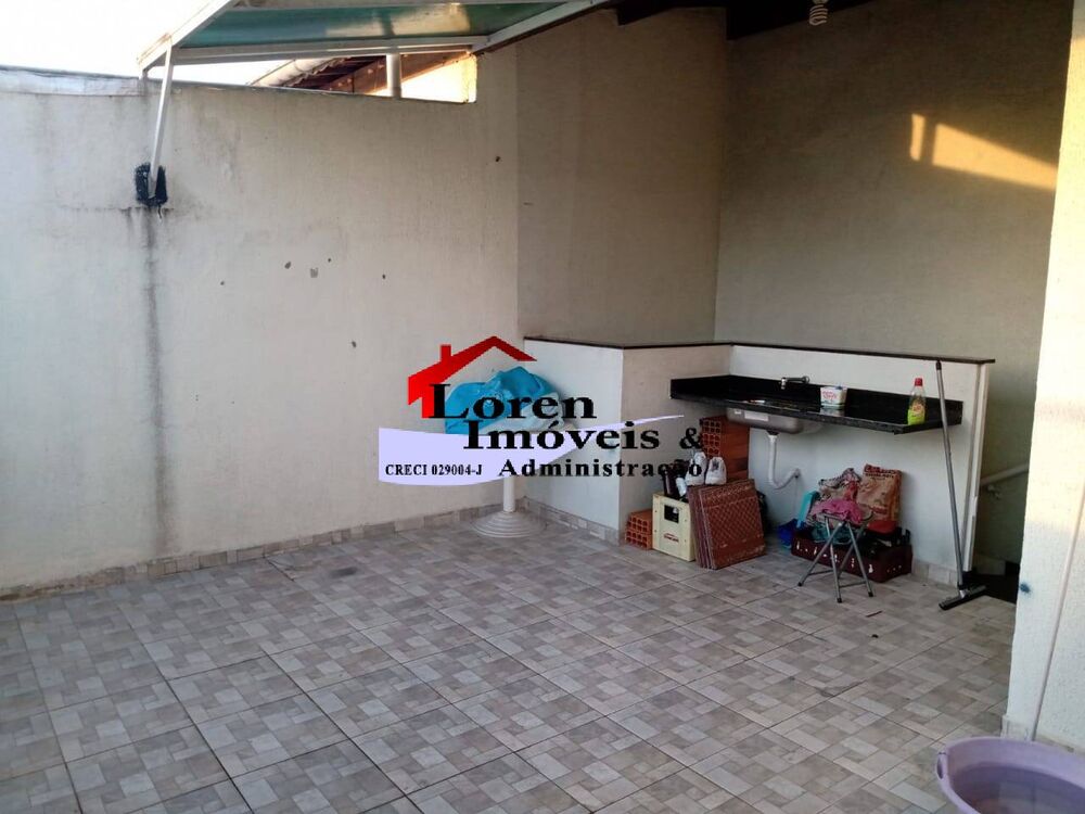 Casa à venda com 2 quartos, 75m² - Foto 8