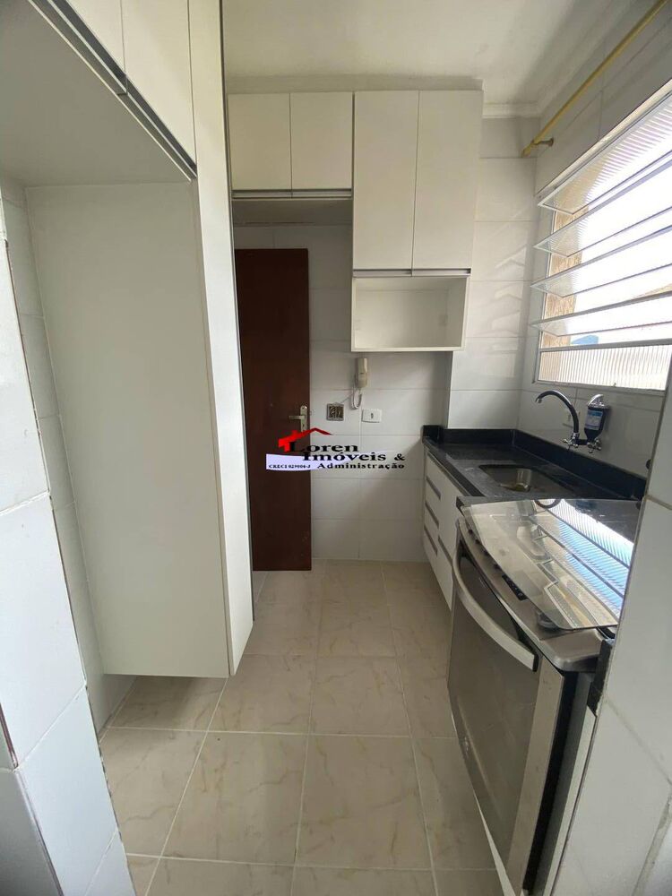 Casa à venda com 2 quartos, 60m² - Foto 2