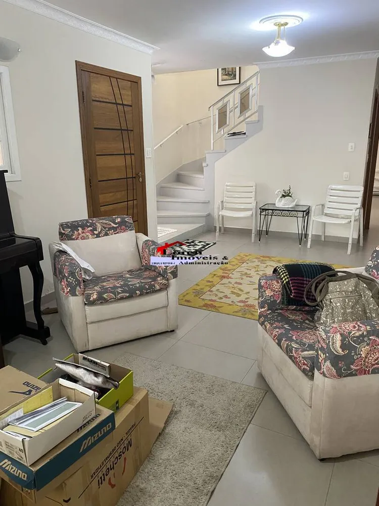 Casa, 3 quartos, 200 m² - Foto 1