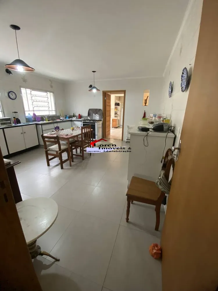 Casa, 3 quartos, 200 m² - Foto 2
