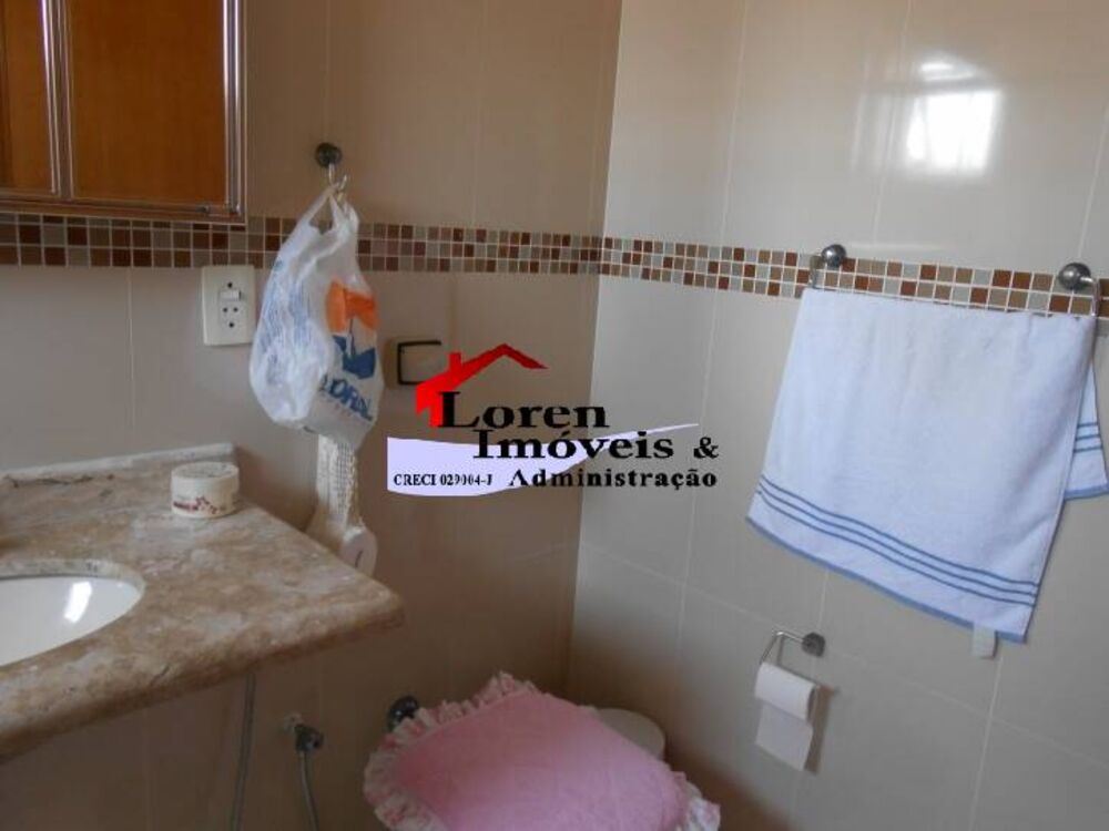 Casa de Condomínio à venda com 3 quartos, 170m² - Foto 2