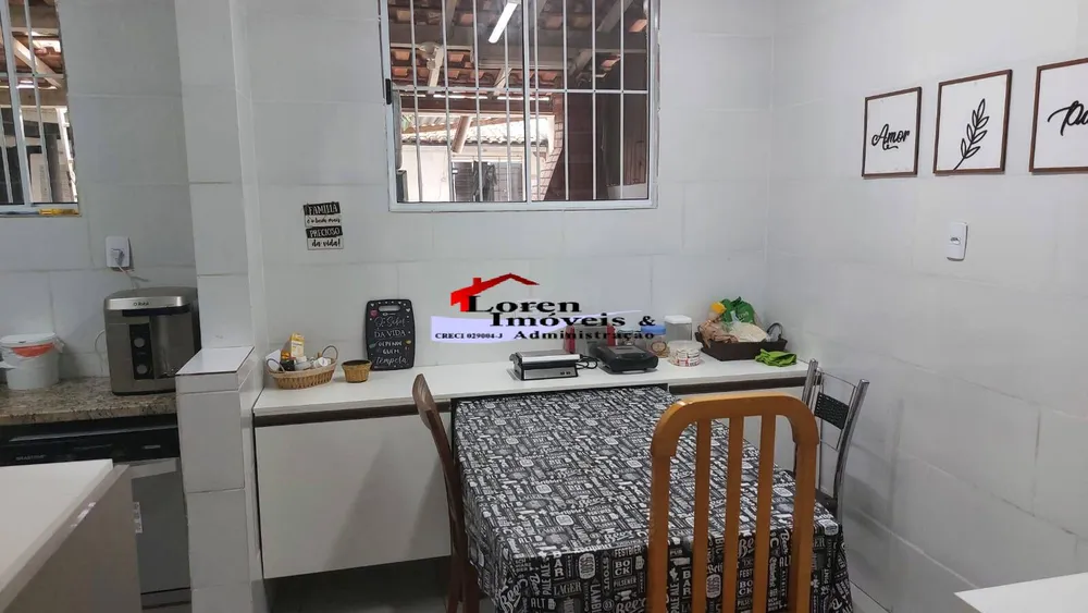 Casa, 3 quartos, 220 m² - Foto 4