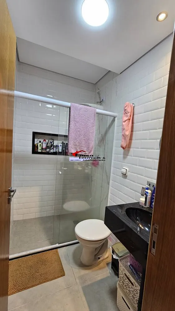Casa, 4 quartos, 240 m² - Foto 2