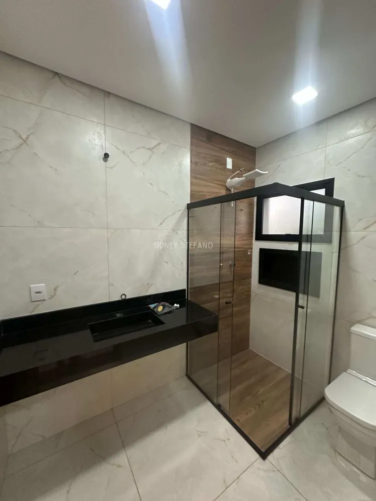Casa, 4 quartos, 235 m² - Foto 2