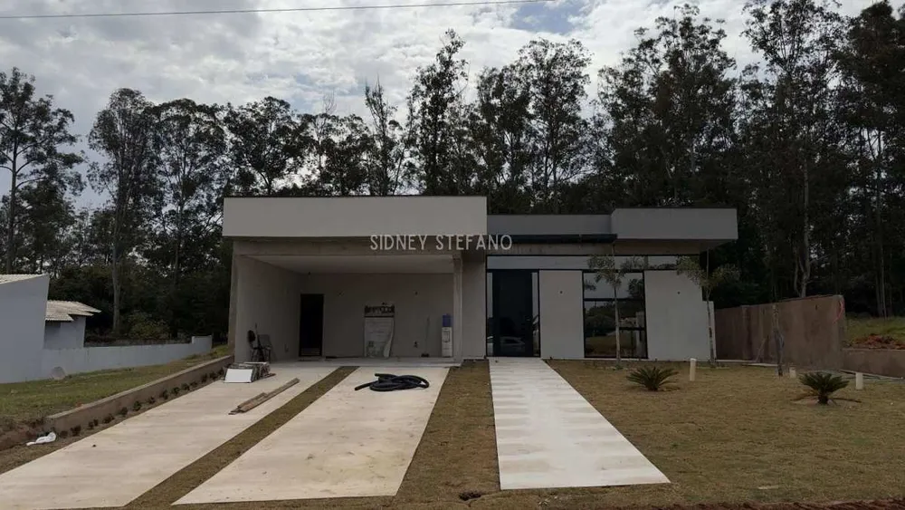 Casa, 3 quartos, 215 m² - Foto 1