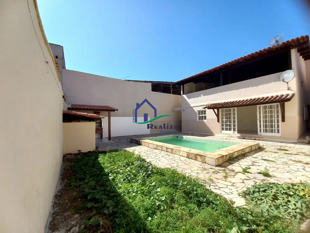 Casa, 3 quartos, 330 m² - Foto 1