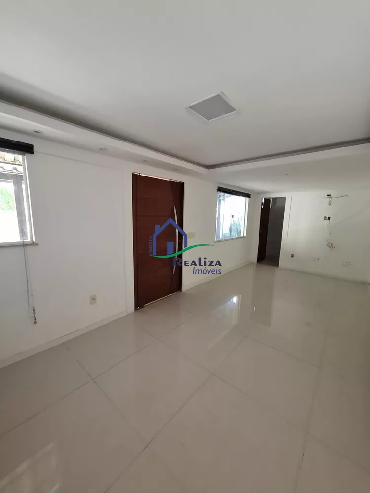 Casa à venda com 1 quarto, 210m² - Foto 1