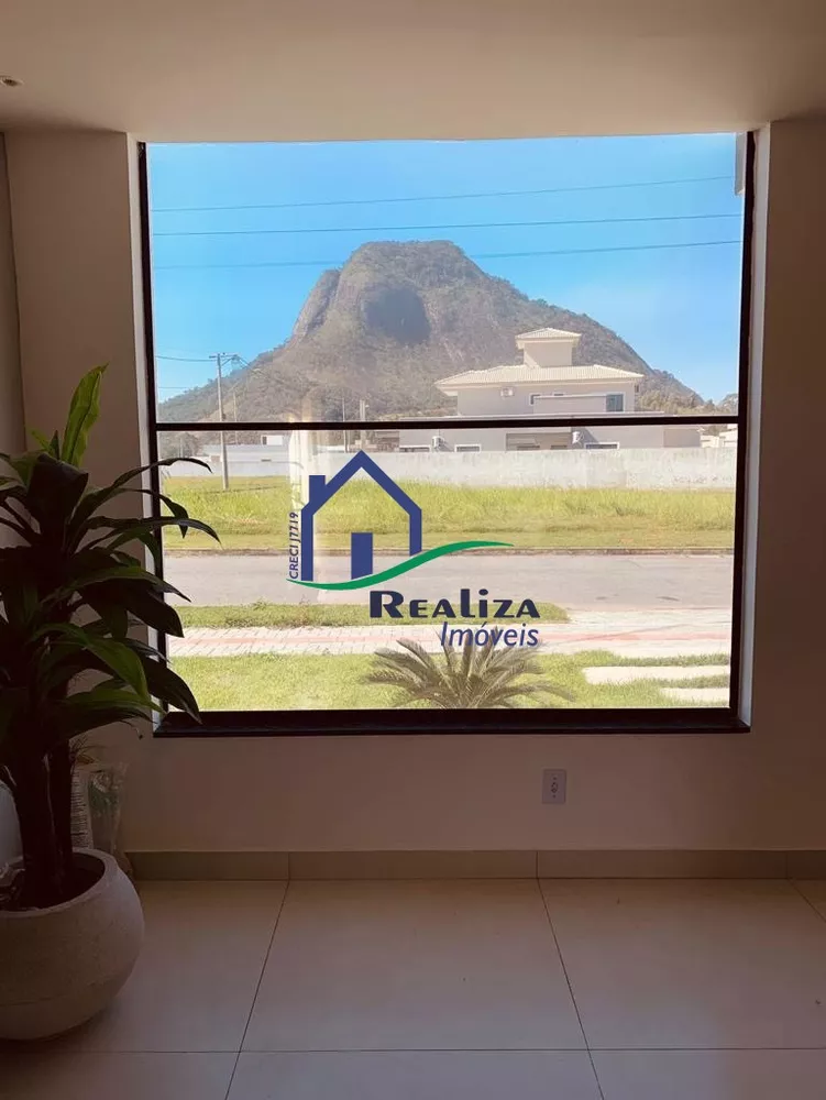 Casa à venda com 3 quartos, 360m² - Foto 3