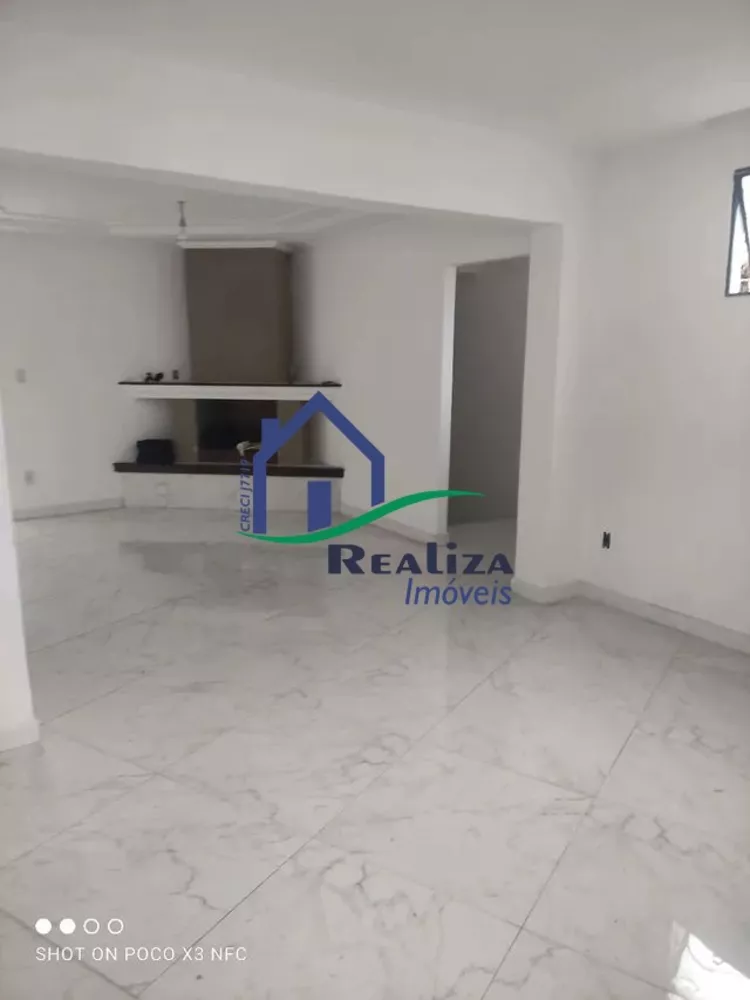 Prédio Inteiro à venda com 3 quartos, 430m² - Foto 1