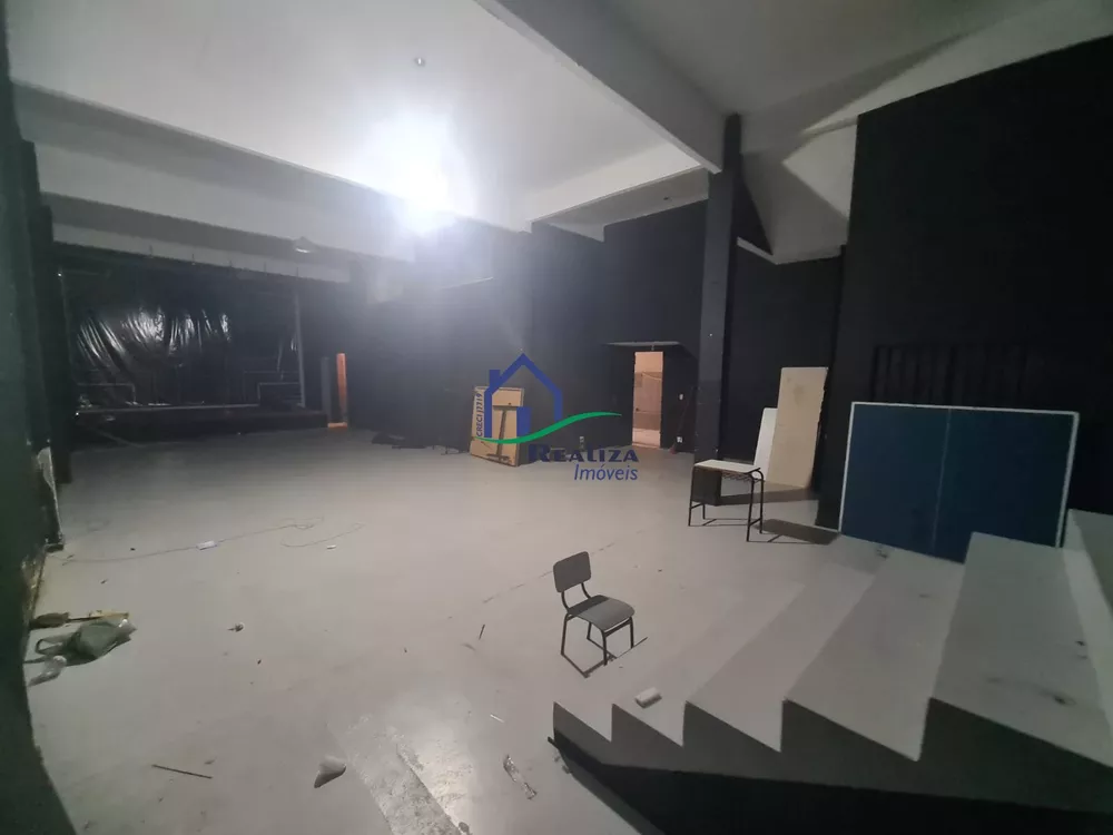 Prédio Inteiro para alugar com 1 quarto, 1200m² - Foto 4