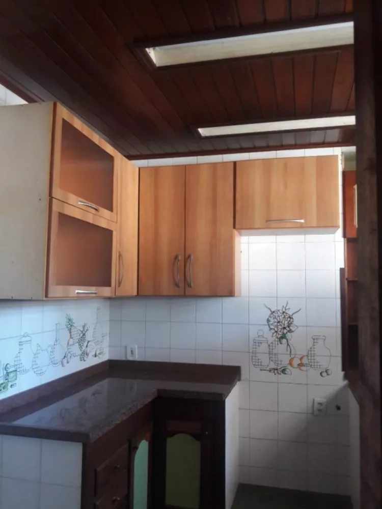 Casa, 6 quartos, 123 m² - Foto 4