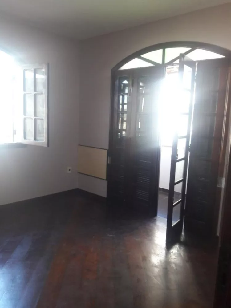 Casa, 6 quartos, 123 m² - Foto 7