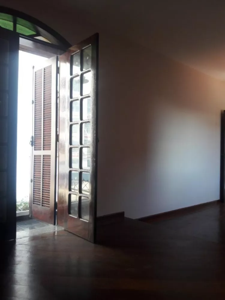 Casa, 6 quartos, 123 m² - Foto 3