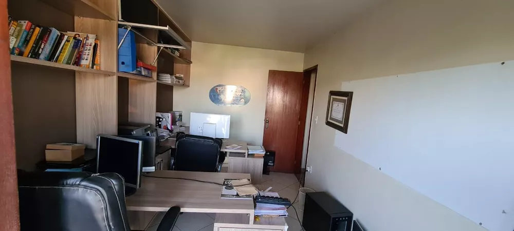 Casa, 6 quartos, 245 m² - Foto 21