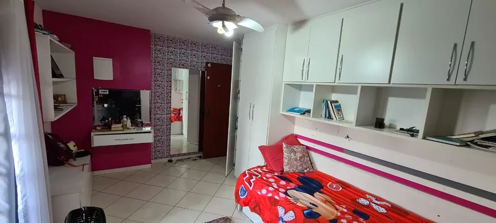 Casa, 6 quartos, 245 m² - Foto 38