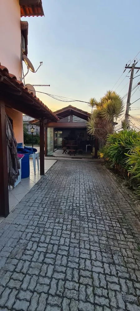 Casa, 6 quartos, 245 m² - Foto 4
