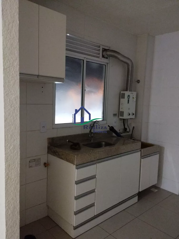 Apartamento à venda com 2 quartos, 42m² - Foto 4