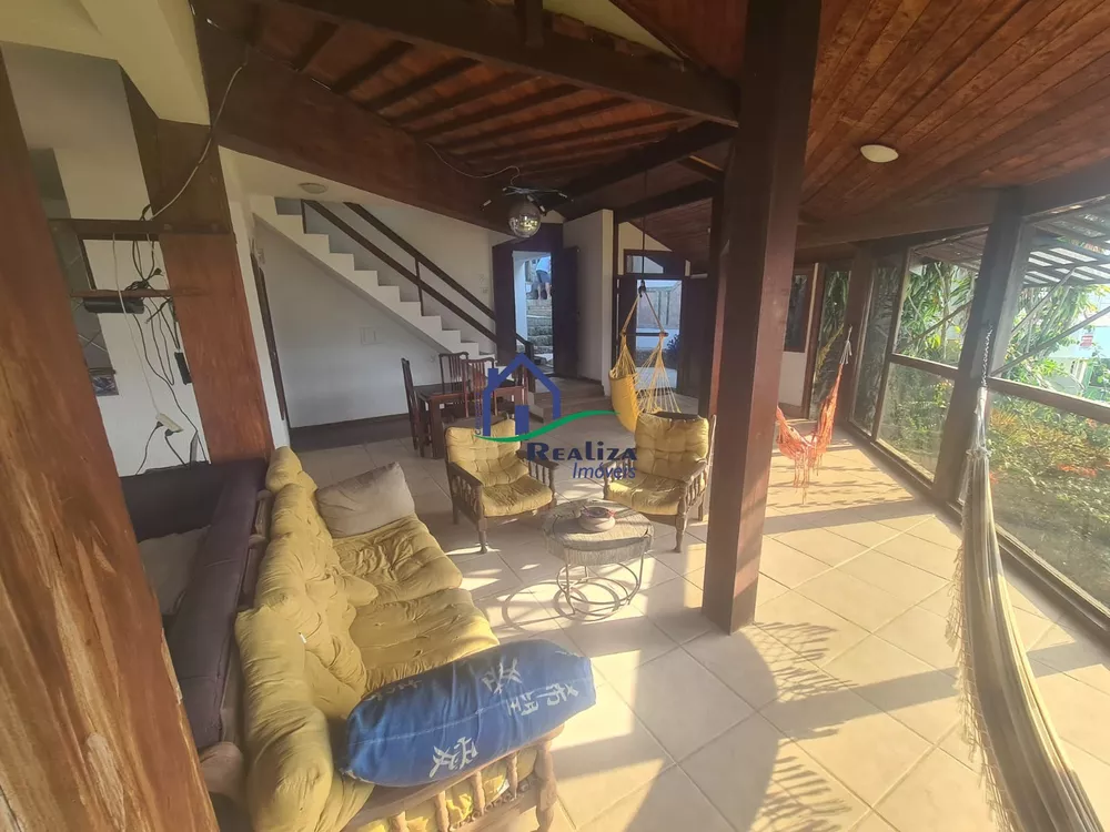 Casa à venda e aluguel com 4 quartos, 265m² - Foto 3