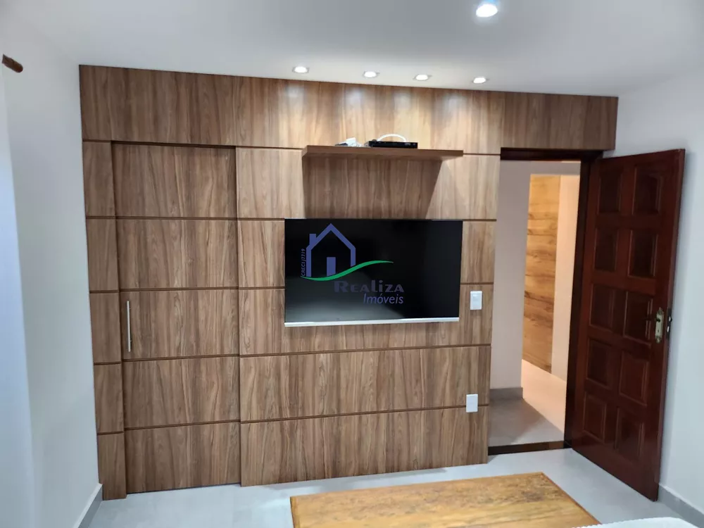Casa, 4 quartos, 240 m² - Foto 13