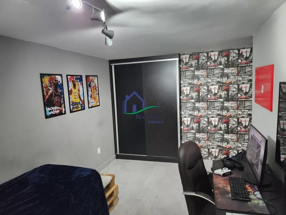 Casa, 4 quartos, 240 m² - Foto 25
