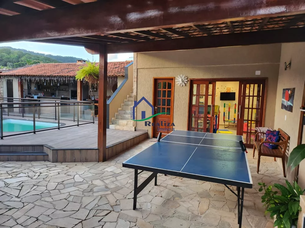 Casa, 4 quartos, 240 m² - Foto 23