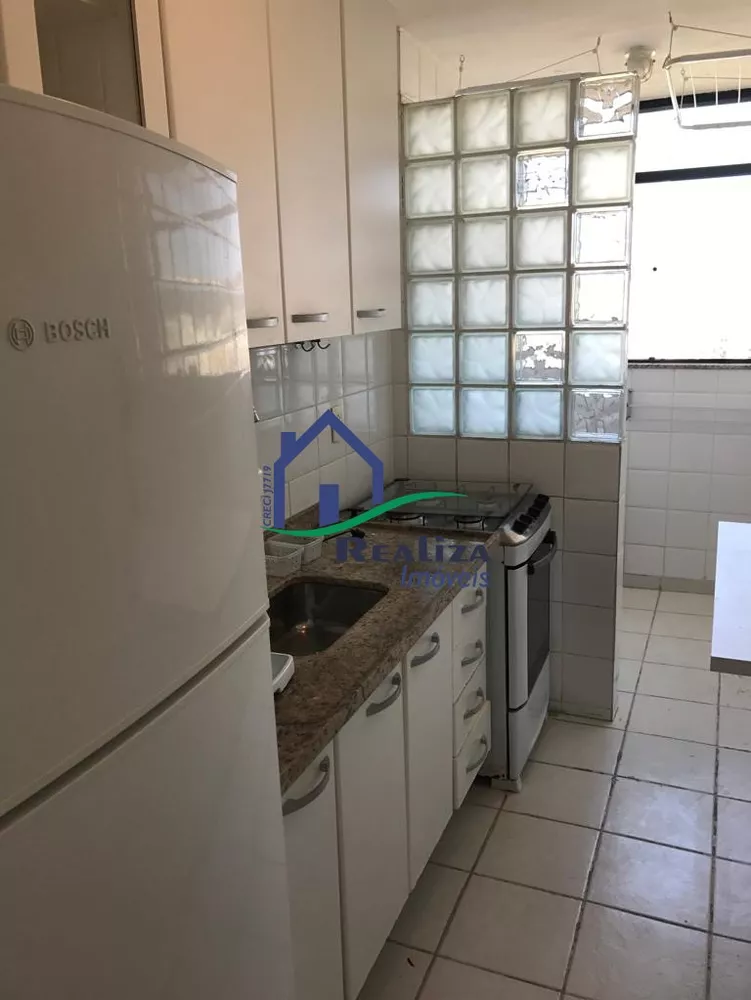 Apartamento à venda com 2 quartos, 75m² - Foto 3