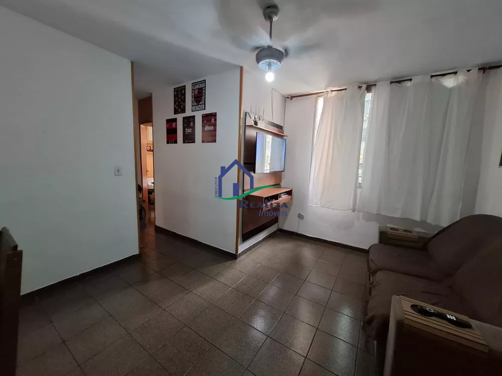 Apartamento à venda com 2 quartos, 58m² - Foto 4