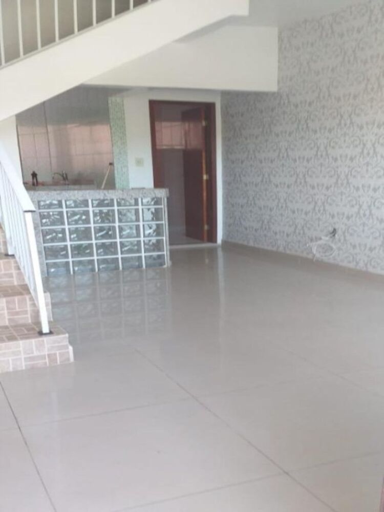Casa, 2 quartos, 67 m² - Foto 1