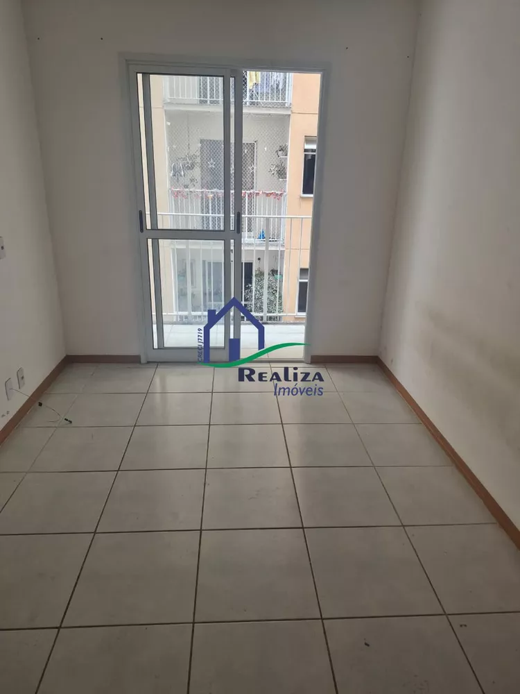 Apartamento à venda com 2 quartos, 50m² - Foto 3