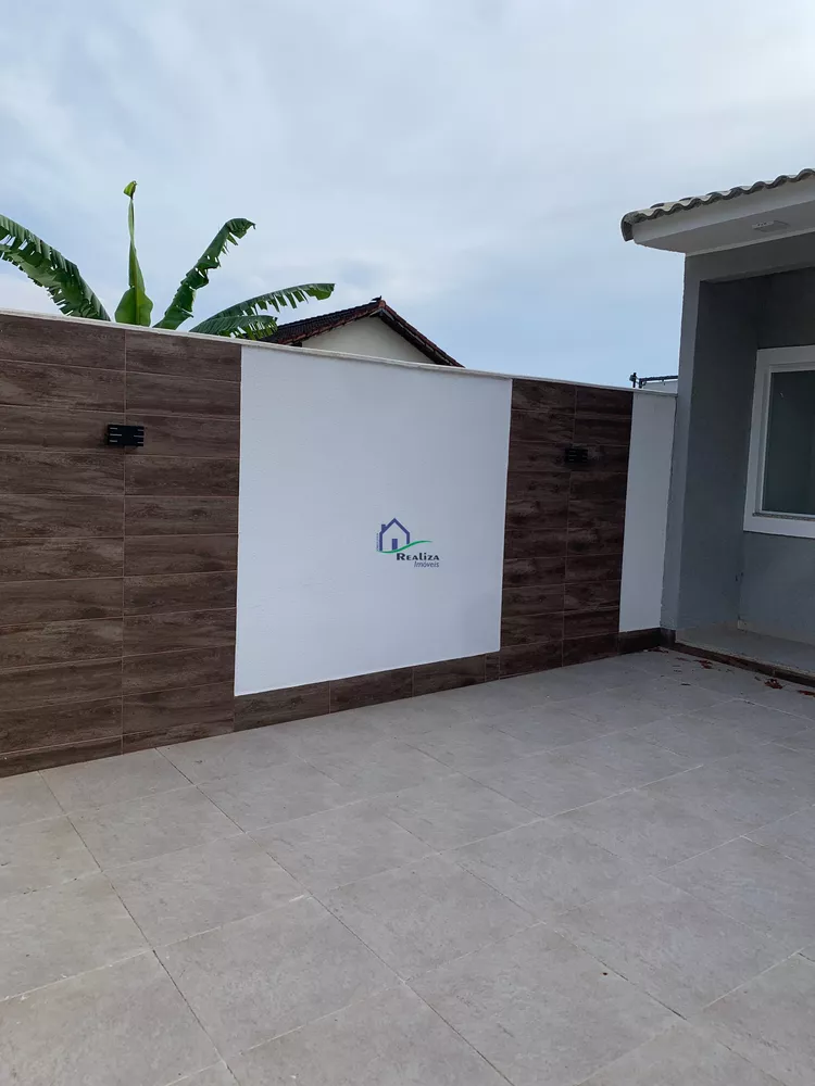 Casa à venda com 2 quartos, 87m² - Foto 2