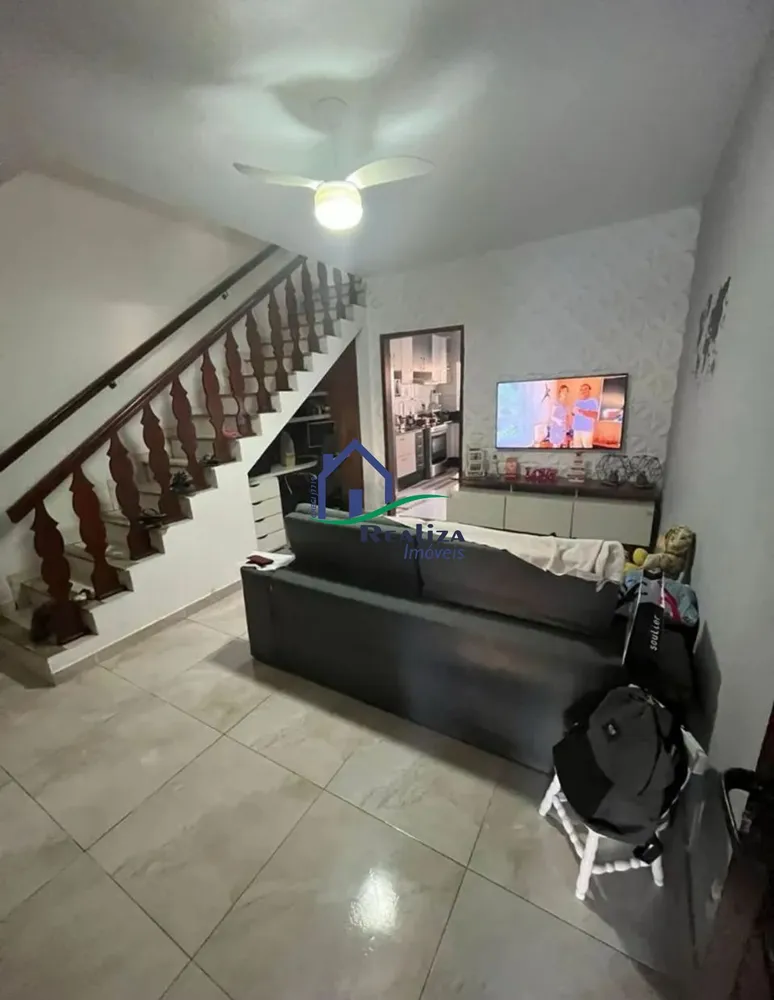 Casa, 2 quartos, 240 m² - Foto 1