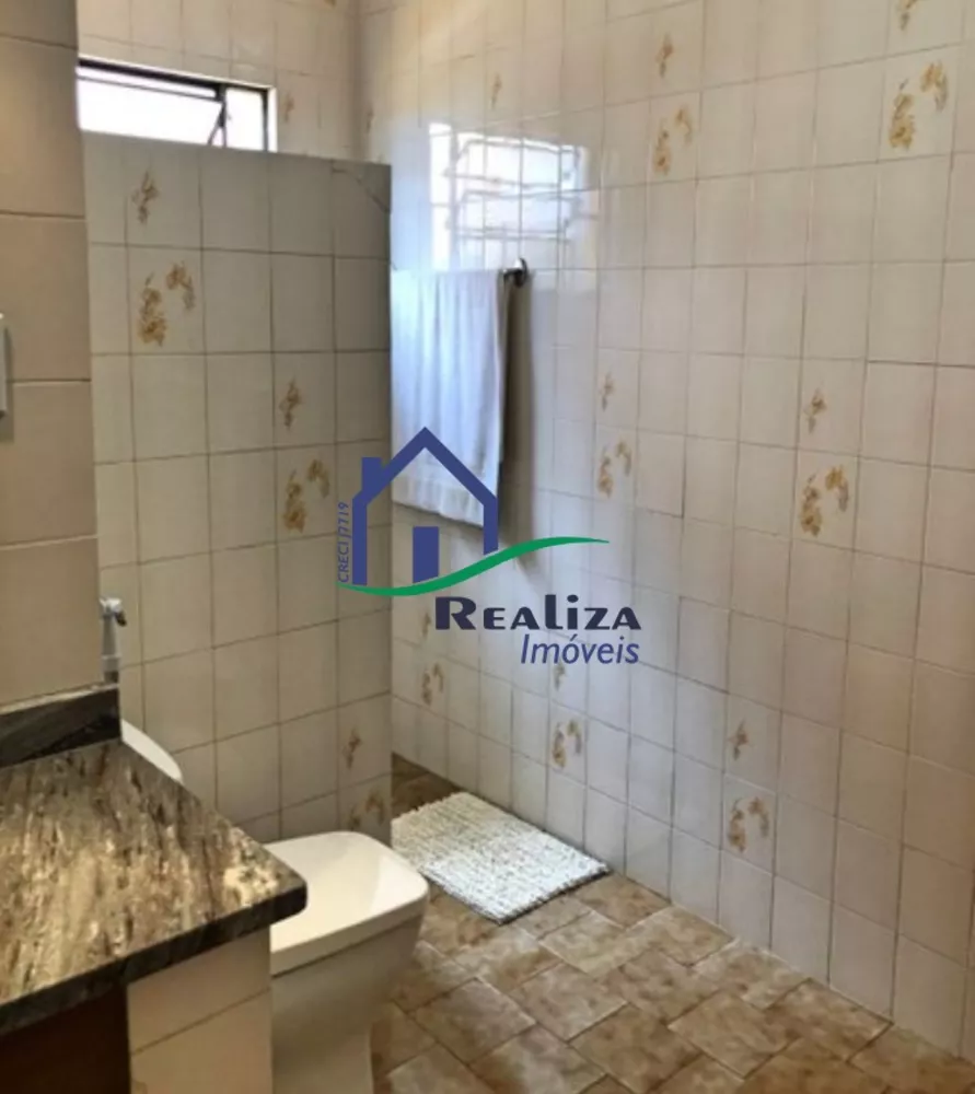 Casa, 4 quartos, 220 m² - Foto 2