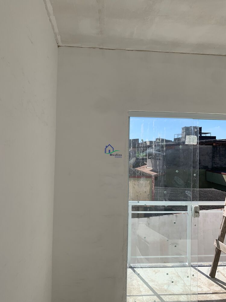 Casa à venda com 2 quartos, 70m² - Foto 8