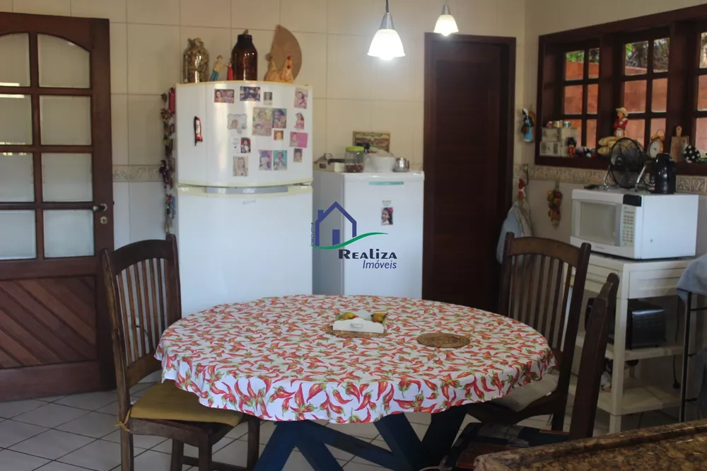 Casa, 3 quartos, 240 m² - Foto 11