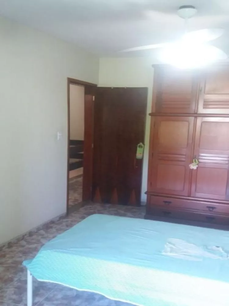 Casa à venda com 2 quartos, 120m² - Foto 3