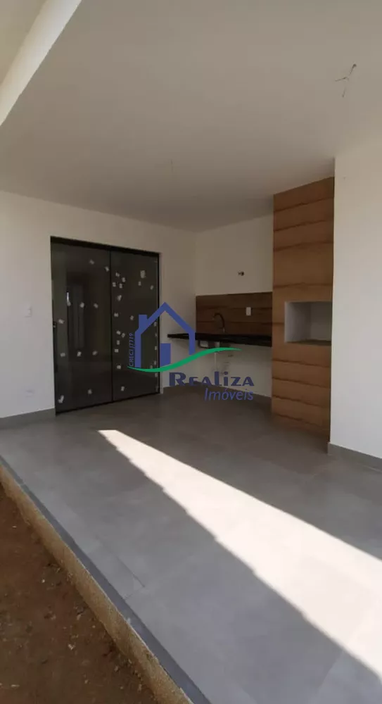 Casa, 3 quartos, 300 m² - Foto 1